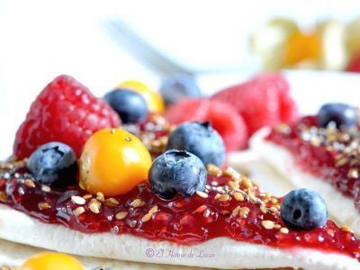 Crepes con frutos rojos