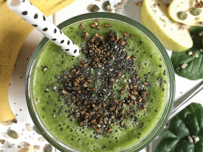 Vaso con el Smoothie detox