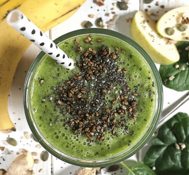 Vaso con el Smoothie detox